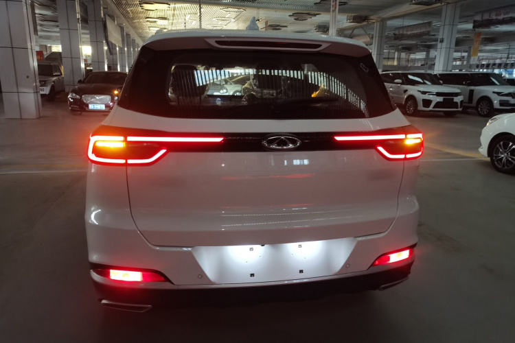 奇瑞 瑞虎7 2025款 卓越版  1.5T CVT全球版车身外观6