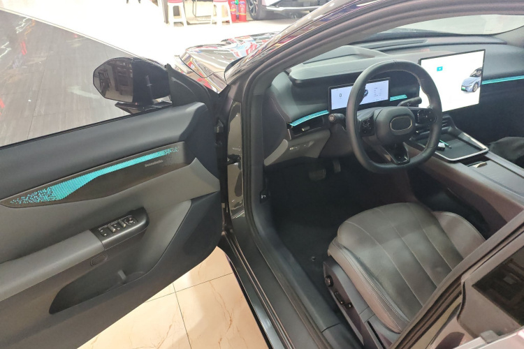 领克07 2024款 EM-P 126长续航 Halo中控内饰20