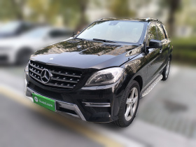 奔驰M级 2015款 ML 320 4MATIC