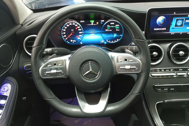 奔驰C级 2021款 C 260 L 运动版局部细节13