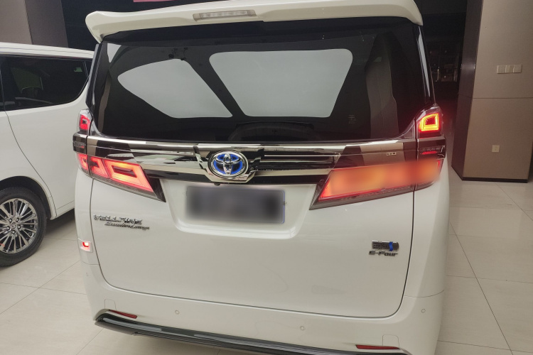 丰田 威尔法 2019款 双擎 2.5L HV尊贵版车身外观6