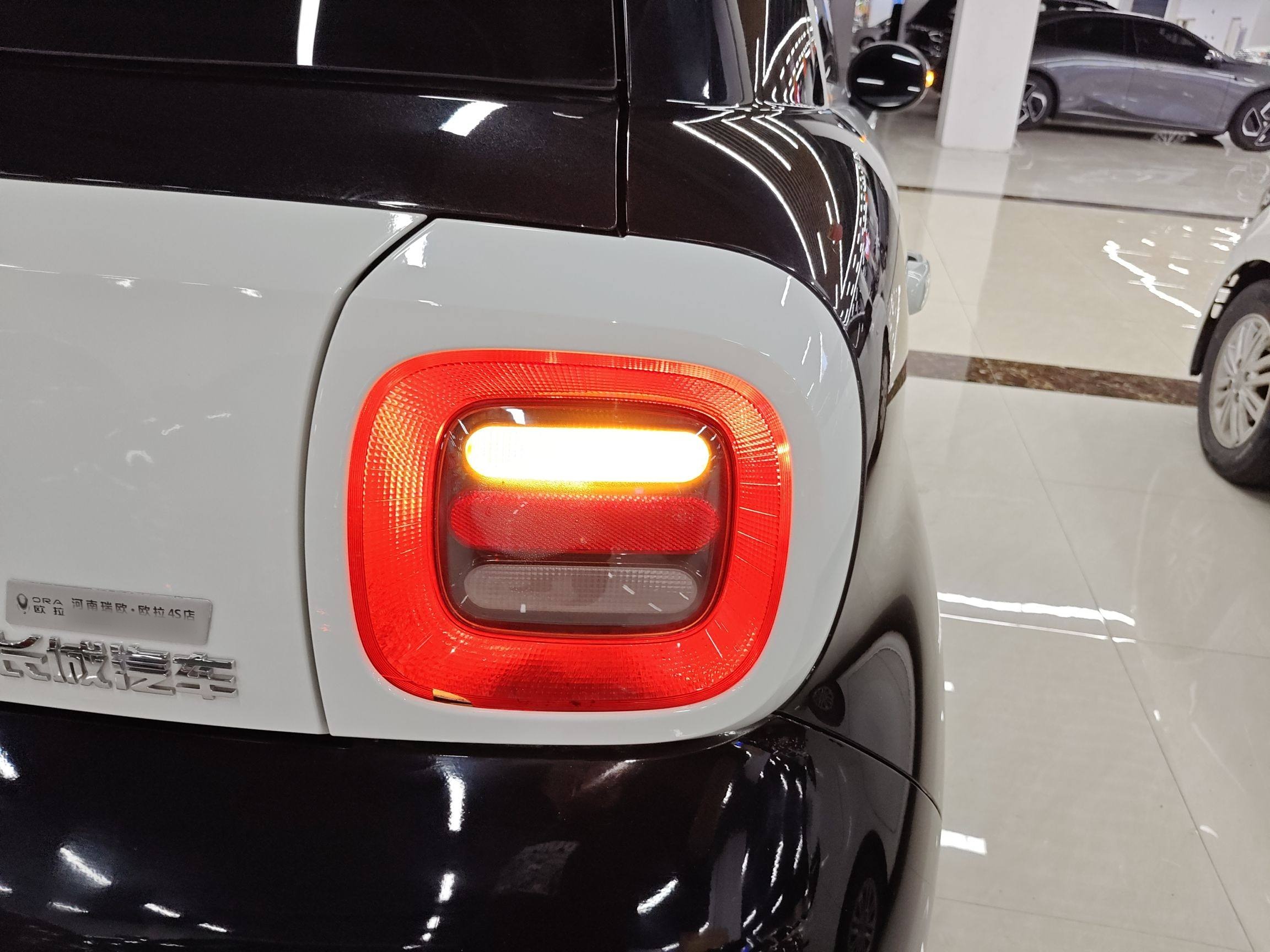 欧拉黑猫 2021款 351km 标准型