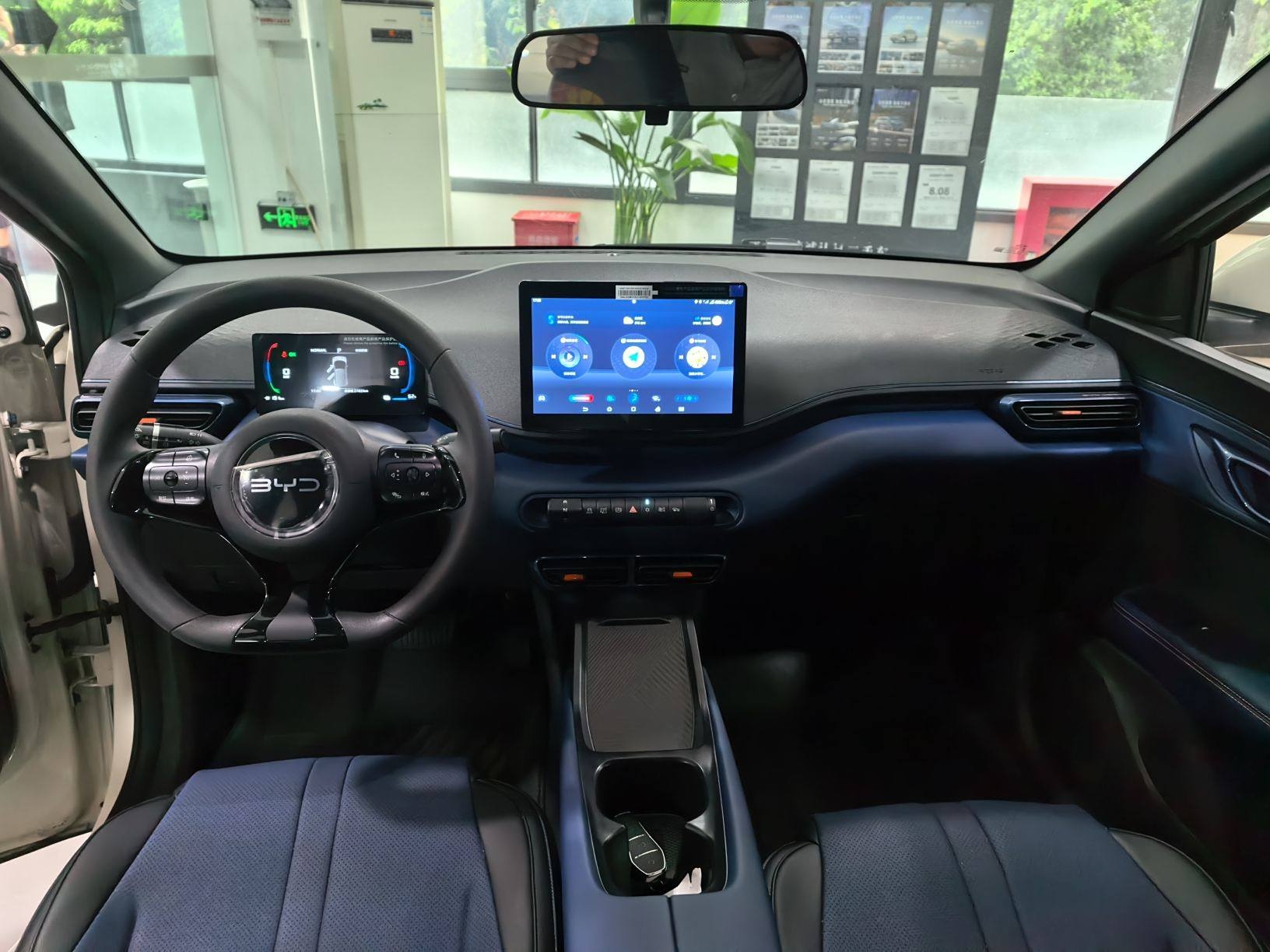 比亚迪 海鸥 2025款 305km 活力版