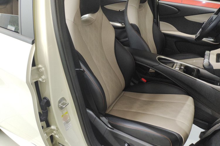 比亚迪 海豚 2023款 420km 时尚版局部细节41