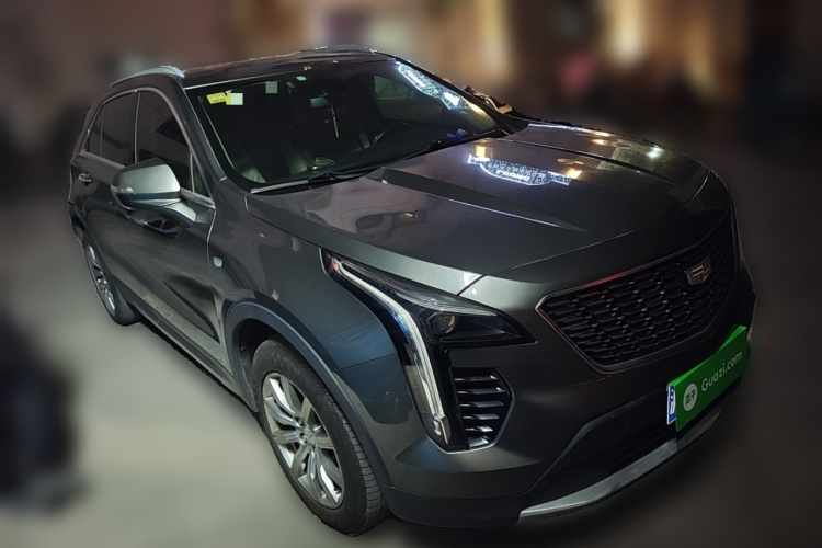 凯迪拉克XT4 2018款 28T 两驱豪华型车身外观3