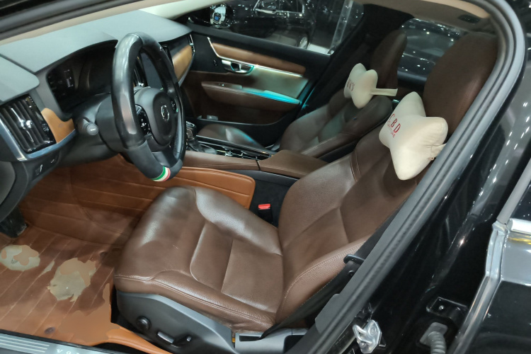 沃尔沃S90 2019款 T5 智逸版局部细节19