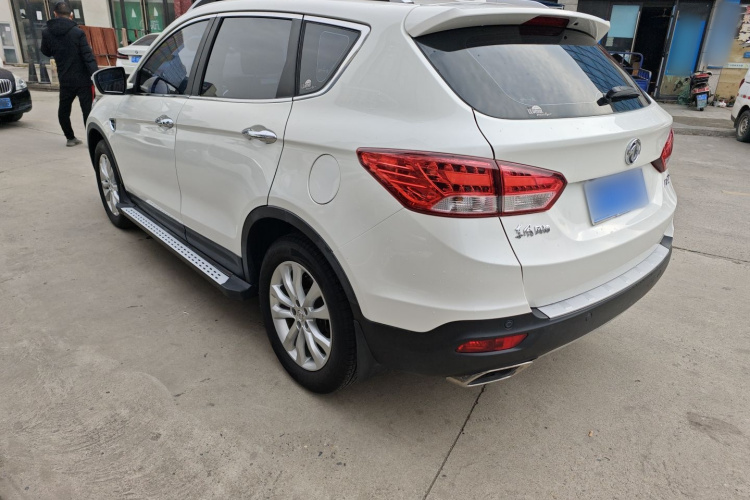 东风风神AX7 2015款 2.0L 自动智逸型车身外观6005