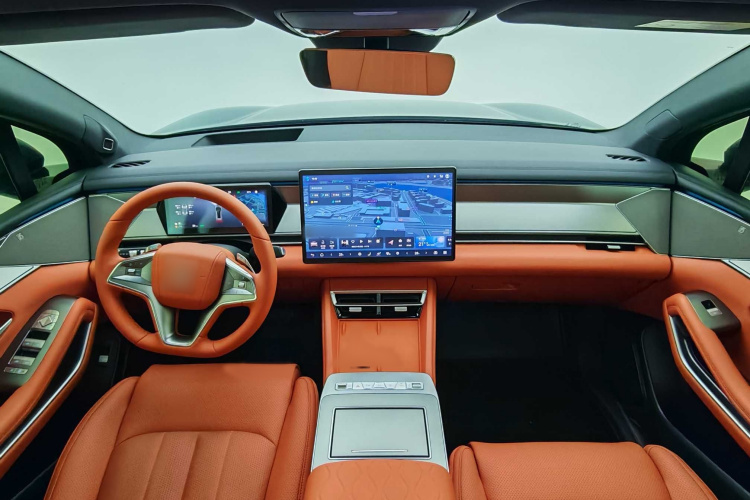 比亚迪 唐L 2025款 DM 200KM四驱激光雷达旗舰型中控内饰7002