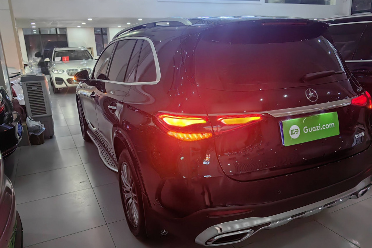 奔驰GLC 2023款 改款 GLC 300 L 4MATIC 动感型 7座车身外观6003