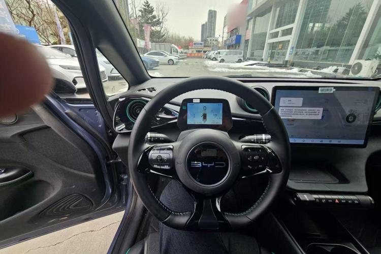 比亚迪 海豚 2023款 420km 时尚版中控内饰7001