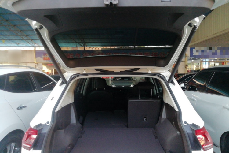 大众 途观L 2018款 380TSI 自动四驱尊崇旗舰版机舱底盘23