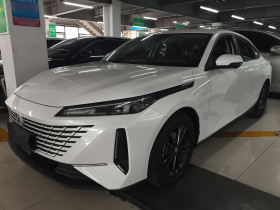 长安 逸达 2023款 蓝鲸NE 1.5T GDI DCT尊享型