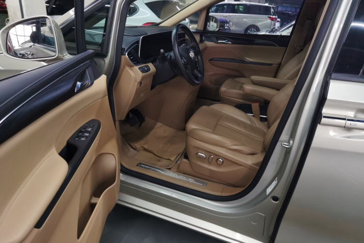 别克GL8 2020款 ES陆尊 653T 旗舰型中控内饰7003