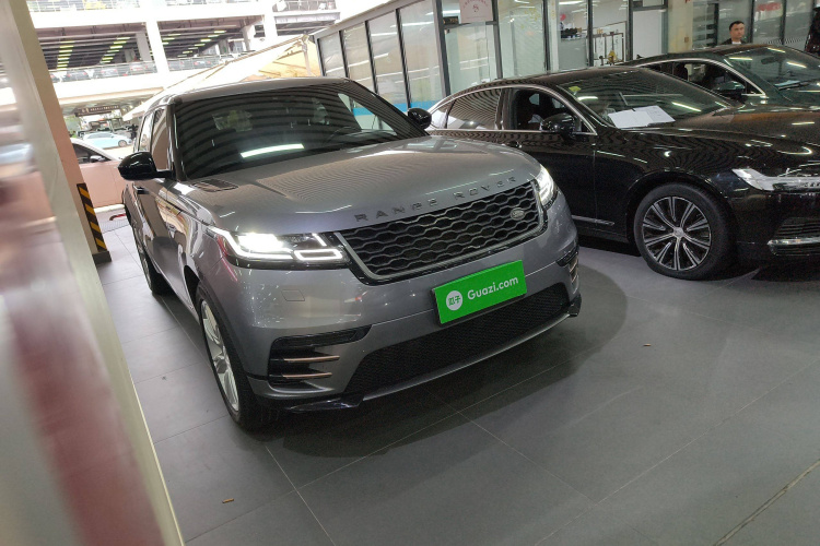 路虎 揽胜星脉 2020款 P250 R-DYNAMIC S车身外观3