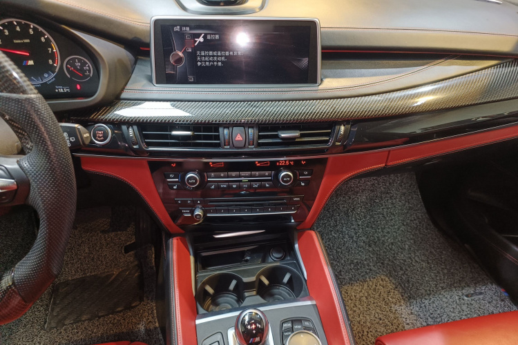 宝马X5 M 2015款 X5 M局部细节16