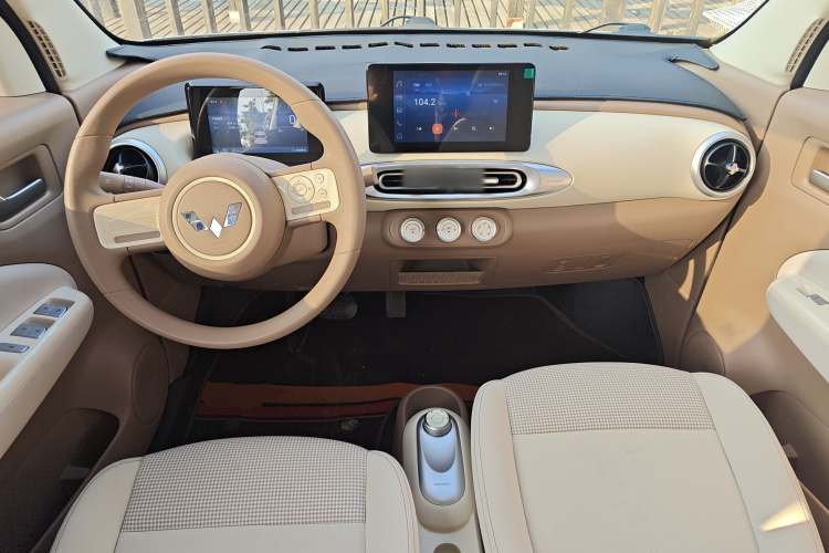 五菱汽车 宏光MINIEV 2025款 四门版 臻享+款中控内饰12