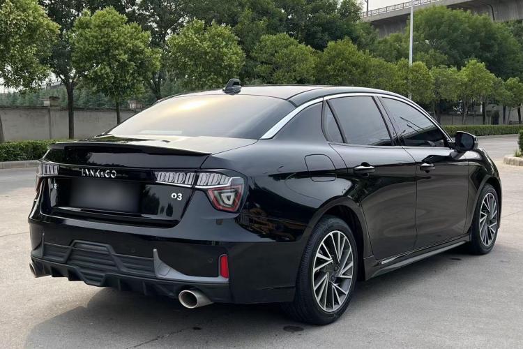 领克03 2022款 1.5TD DCT劲Plus车身外观7