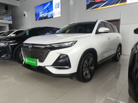 长安X7 PLUS 2024款 1.5T 自动尊崇型 7座