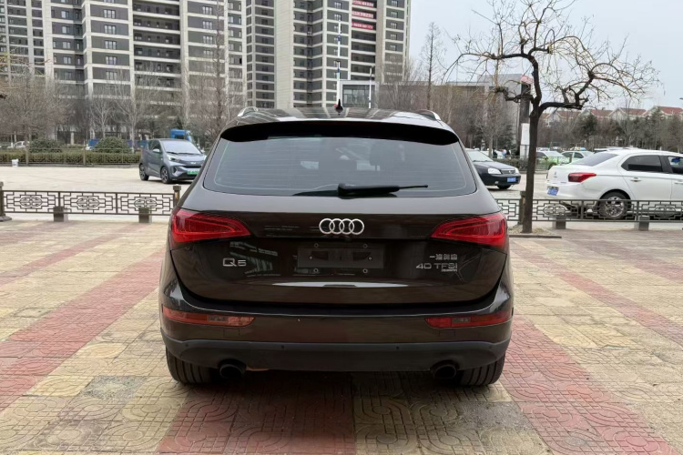 奥迪Q5 2013款 40 TFSI 舒适型车身外观6002