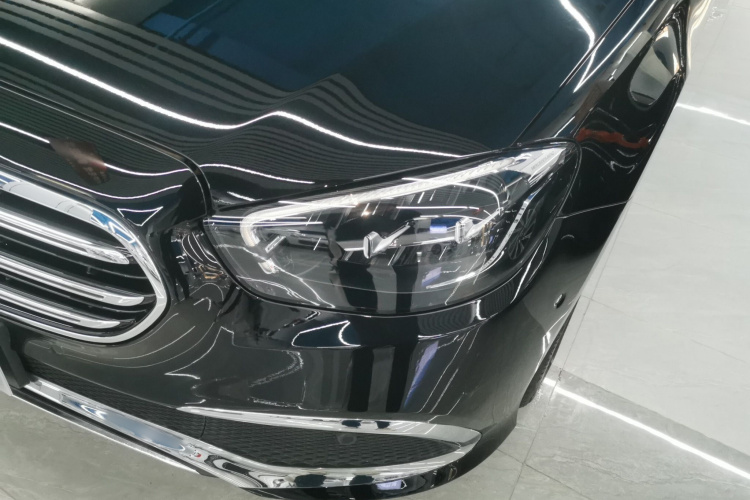 奔驰E级 2023款 E 260 L局部细节36