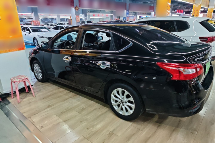 日产 轩逸 2019款 1.6XV CVT智联尊享版 国VI车身外观4