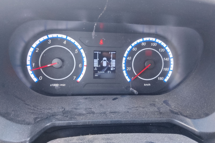 长安凯程 2021款 1.5L欧诺S智享版单蒸空调客车JL473QG局部细节14