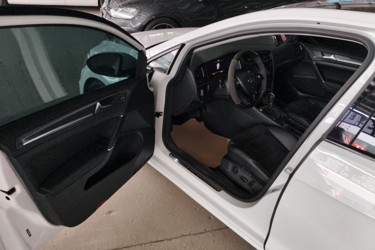 大众 高尔夫 2019款 280TSI DSG豪华型 国VI中控内饰20
