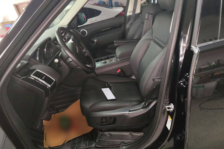 路虎 发现 2019款 3.0 SC V6 SE中控内饰19