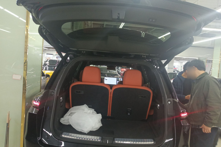 理想汽车 理想L9 2025款 Ultra 智能焕新版局部细节23