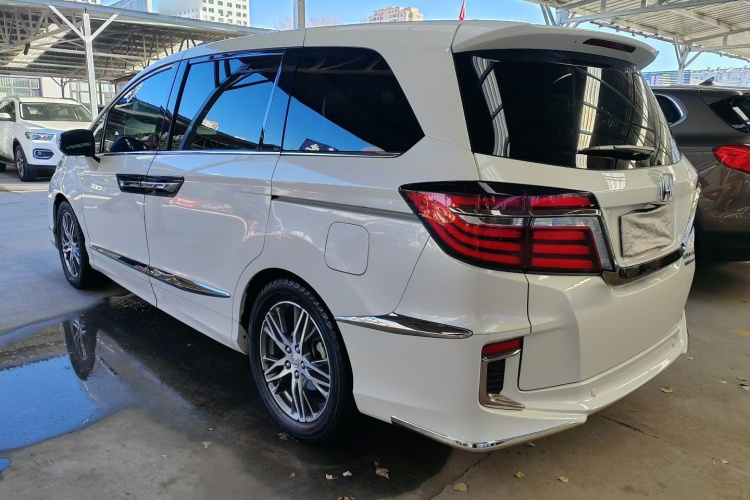 本田 艾力绅 2019款 2.0L 混动豪华版车身外观6003