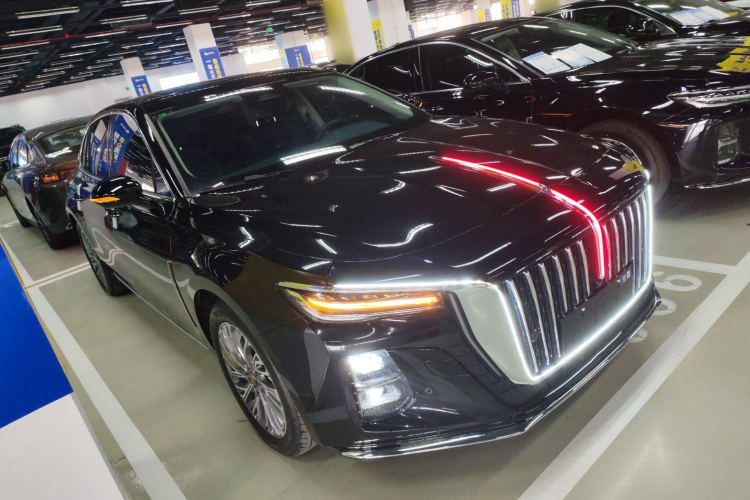 红旗H5 2023款 2.0T 自动智联旗畅版车身外观6002