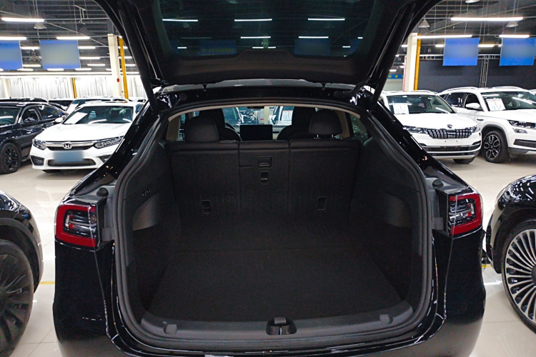 特斯拉 Model Y 2022款 改款 后轮驱动版局部细节23