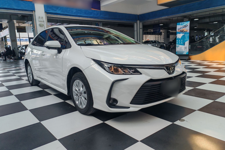 丰田 卡罗拉 2019款 1.2T S-CVT GL先锋版车身外观6003