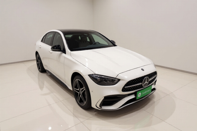 奔驰C级 2023款 改款二 C 260 L 皓夜运动版车身外观3