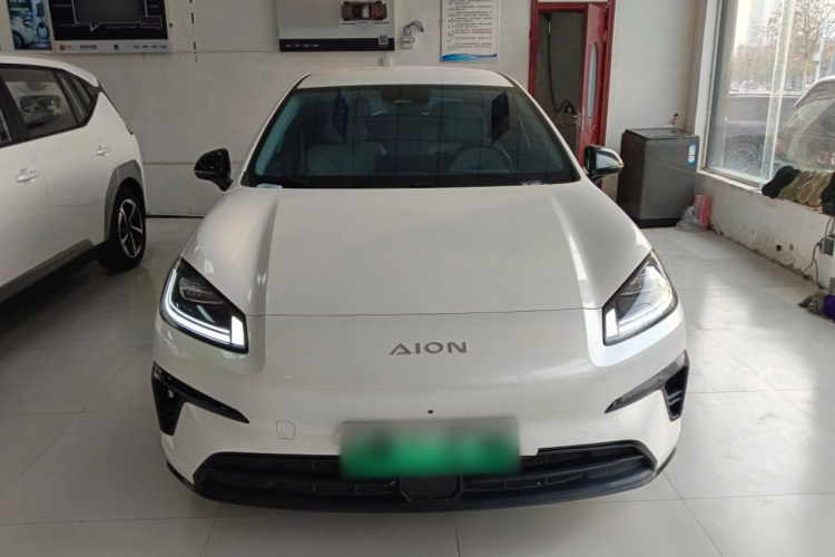 埃安 AION RT 2025款 520智享版车身外观2