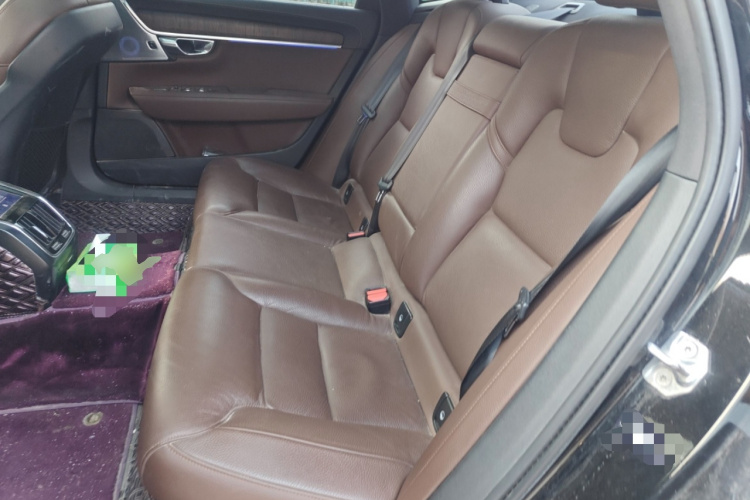 沃尔沃S90 2021款 B5 智远豪华版中控内饰21