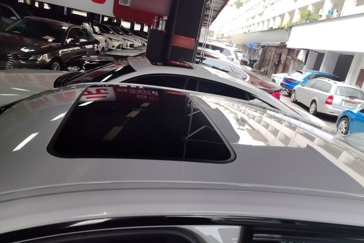 宝马3系 2018款 320Li M运动曜夜版局部细节57