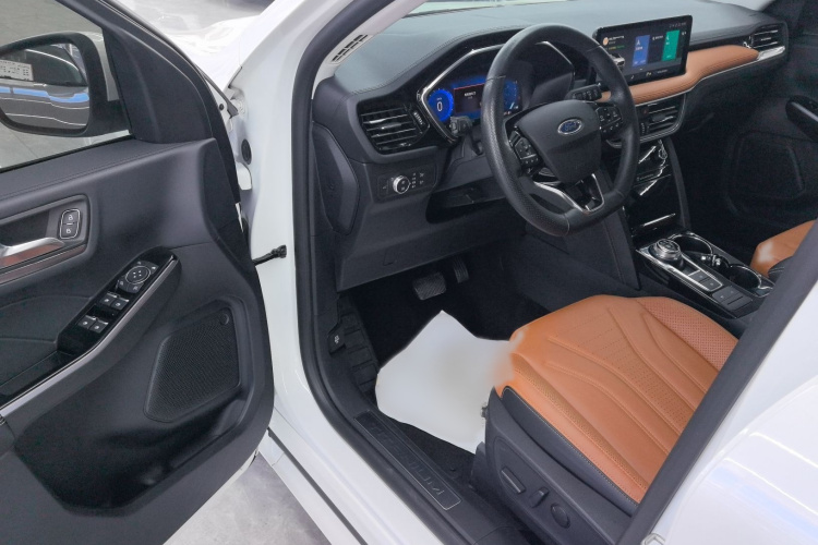 福特 锐际 2020款 EcoBoost 245 四驱嘉享款中控内饰7002