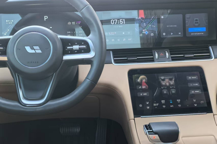 理想汽车 理想ONE 2021款 增程6座版中控内饰7005