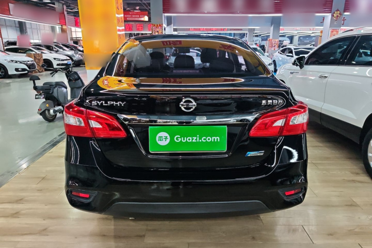 日产 轩逸 2019款 1.6XV CVT智联尊享版 国VI车身外观6