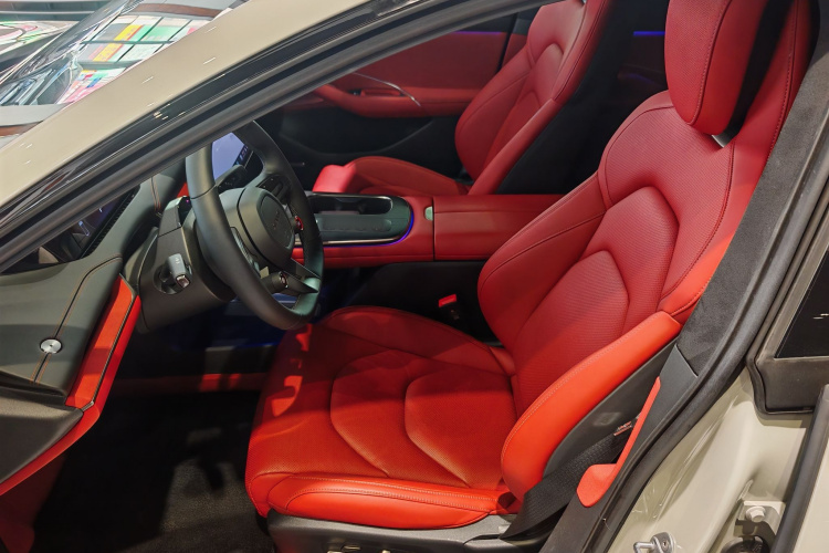 小米汽车 小米SU7 2024款 四驱超长续航高阶智驾Max版局部细节19