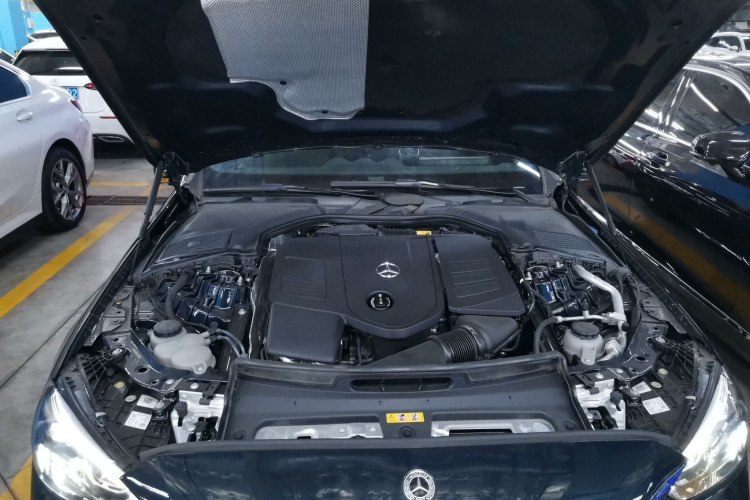 奔驰C级 2024款 C 200 L 运动版局部细节24