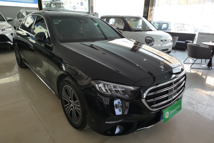 奔驰E级 2025款 E 260 L车身外观6005
