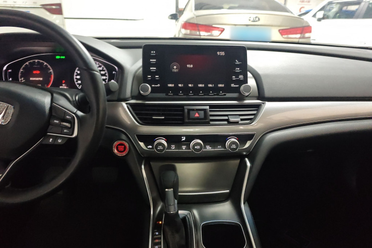 本田 雅阁 2018款 260TURBO 豪华版 国V局部细节16