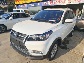 北汽幻速S3 2016款 S3L 1.5L 手动尊享型