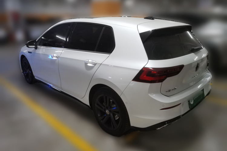 大众 高尔夫 2023款 280TSI DSG R-Line 20周年纪念版车身外观5