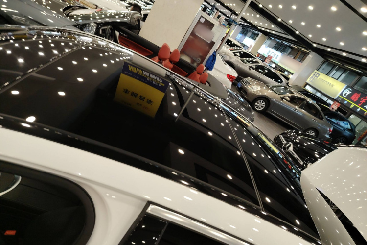 奔驰C级 2019款 改款 C 260 L 运动版车身外观57