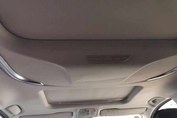 上汽大通MAXUS 大通G20 2020款 2.0T 汽油自动智尊版局部细节22