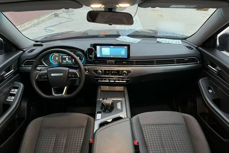 捷途X70S 2022款 1.5T DCT活力版 7座中控内饰7003