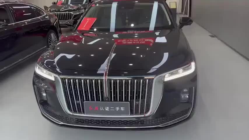 红旗H9 2020款 2.0T 智联旗享版实拍1